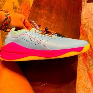 Clove shoes size 8 1/2